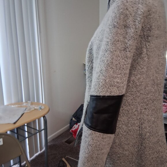 Calvin Klein Grey Asymmetrical Moto Coat with Leather Trim - Size L - Picture 3 of 6